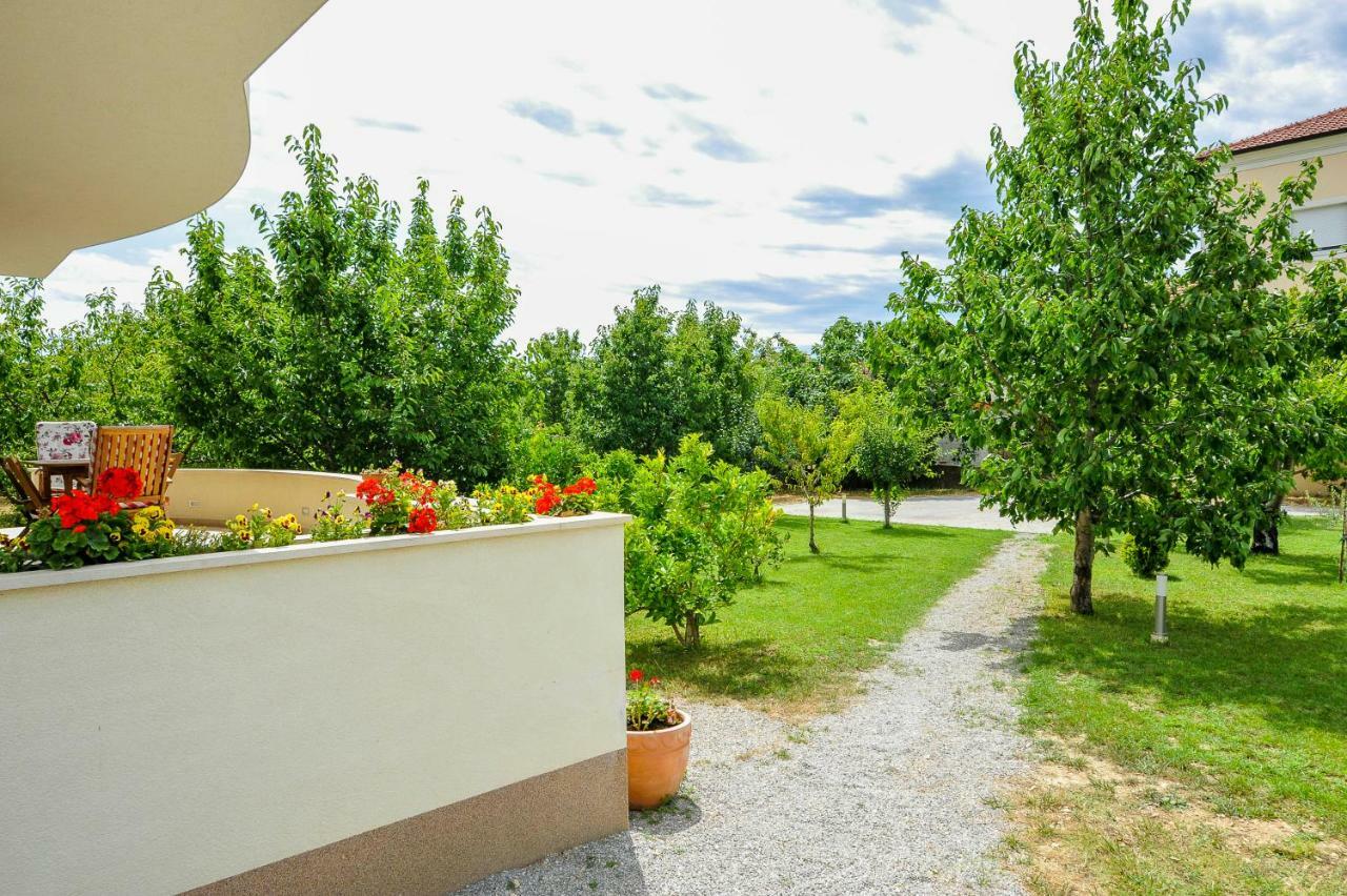 Villa Katarina Kastela Exterior photo
